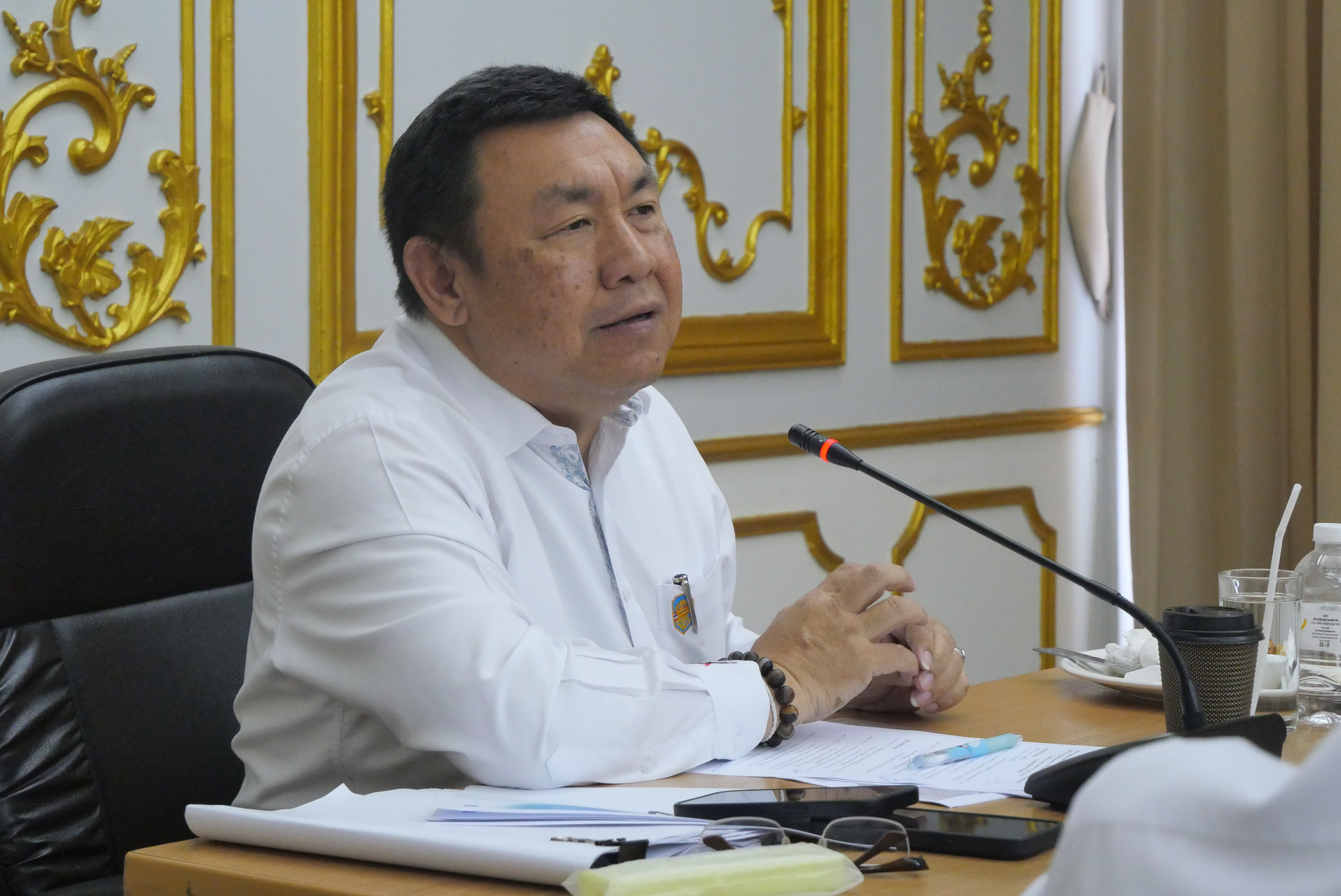 title - ส.ป.ก. ประชุม Morning Talk คณะผู้บริหาร
